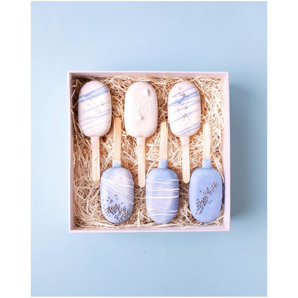 Pastel Blue Cakepops 